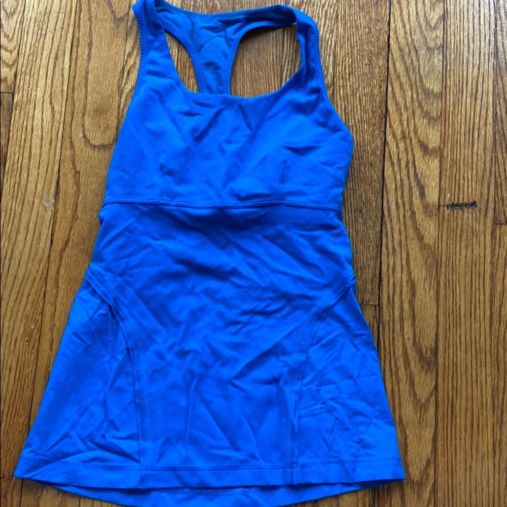 Lululemon top